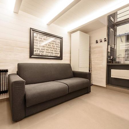 Ferienwohnung Riviera Di Chiaia 155 Neapel Exterior foto